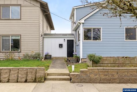 1336 NE Evans Street Mcminnville OR 97128