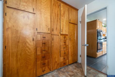 1636 SE Oar Drive Lincoln City OR 97367-9999