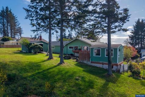 1636 SE Oar Drive Lincoln City OR 97367-9999
