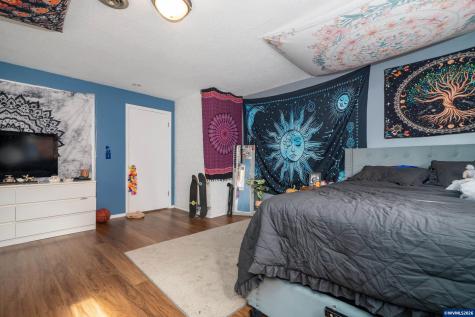 1636 SE Oar Drive Lincoln City OR 97367-9999