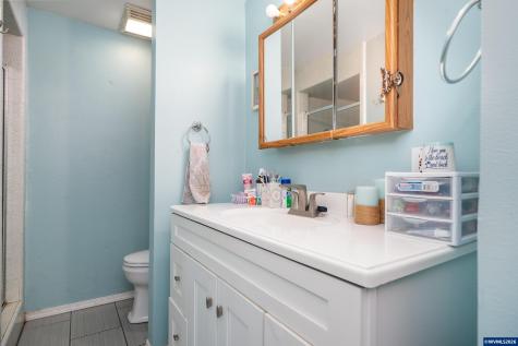 1636 SE Oar Drive Lincoln City OR 97367-9999