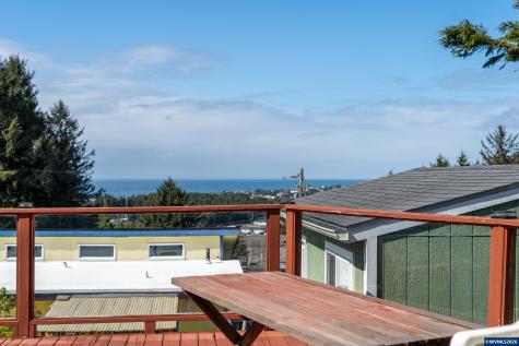 1636 SE Oar Drive Lincoln City OR 97367-9999