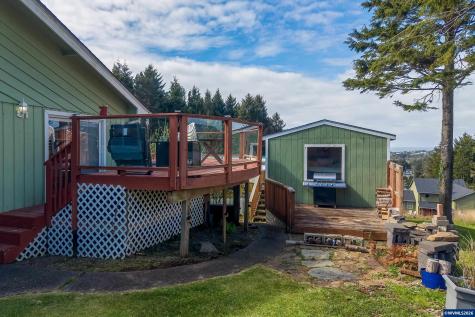 1636 SE Oar Drive Lincoln City OR 97367-9999