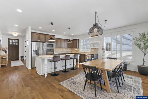 462 Turnberry Avenue Woodburn OR 97071