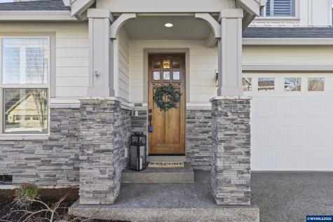 462 Turnberry Avenue Woodburn OR 97071