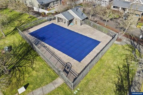 462 Turnberry Avenue Woodburn OR 97071