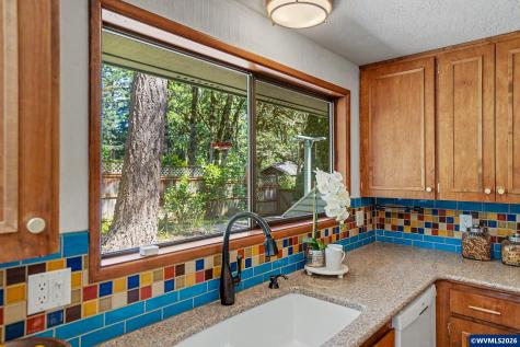 3807 NW Jameson Drive Corvallis OR 97330