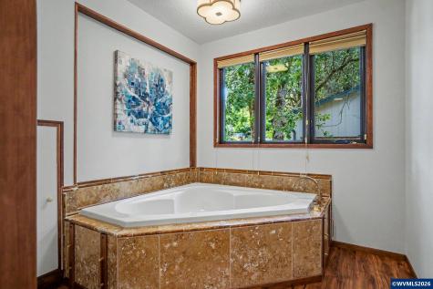 3807 NW Jameson Drive Corvallis OR 97330