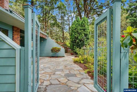 3807 NW Jameson Drive Corvallis OR 97330