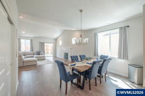 1438 45th Avenue Sweet Home OR 97386