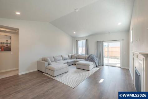 1438 45th Avenue Sweet Home OR 97386