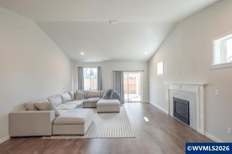 1438 45th Avenue Sweet Home OR 97386