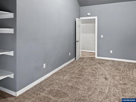 4559 47th Avenue NE Salem OR 97305