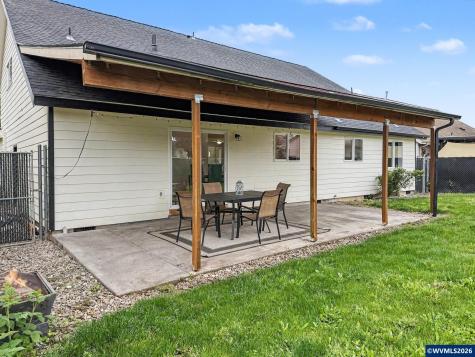 4559 47th Avenue NE Salem OR 97305