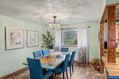 1586 Ewald Avenue SE Salem OR 97302
