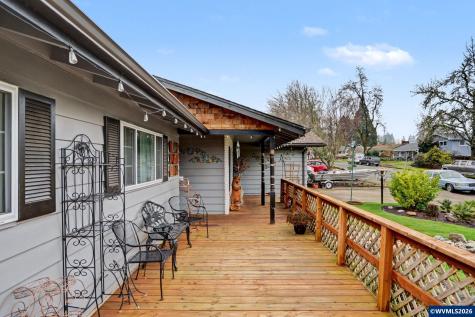 1586 Ewald Avenue SE Salem OR 97302
