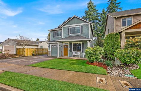5252 9th Court SE Salem OR 97306