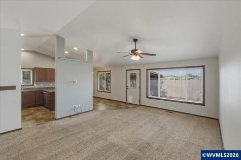 2502 Waverly Court SE Albany OR 97322