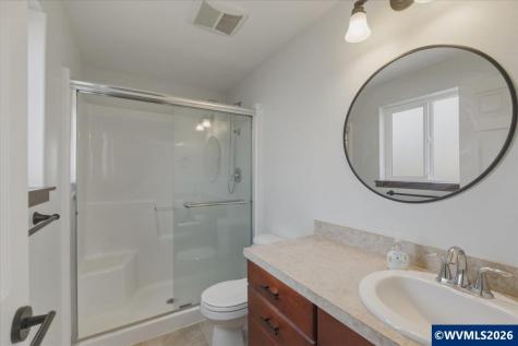 2502 Waverly Court SE Albany OR 97322