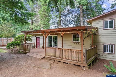 7411 Liberty Road S Salem OR 97306