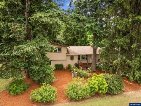 7411 Liberty Road S Salem OR 97306