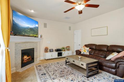 6233 SW Timber Ridge Drive Corvallis OR 97333