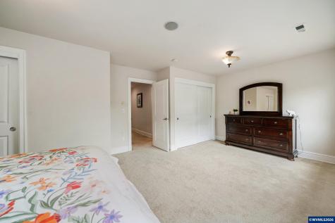 6233 SW Timber Ridge Drive Corvallis OR 97333