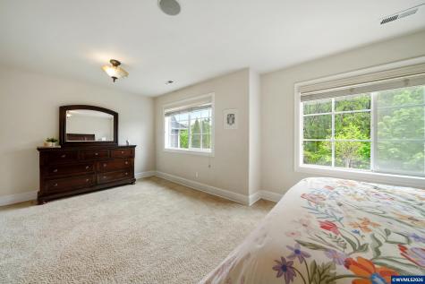 6233 SW Timber Ridge Drive Corvallis OR 97333