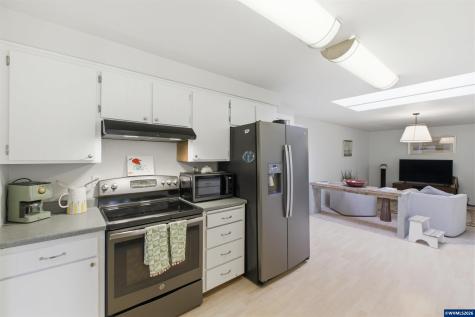 782 NW Deer Place Corvallis OR 97330