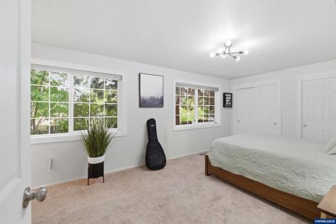 782 NW Deer Place Corvallis OR 97330