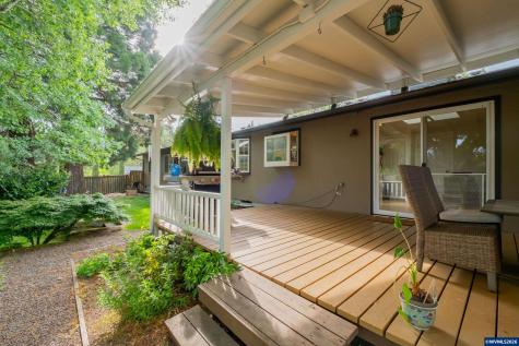782 NW Deer Place Corvallis OR 97330