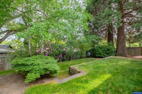 782 NW Deer Place Corvallis OR 97330