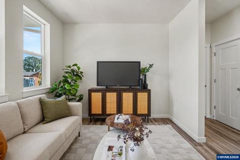 1511 11th Street Dallas OR 97338