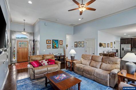 839 Sun Valley Avenue Silverton OR 97381