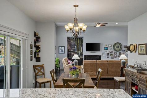 839 Sun Valley Avenue Silverton OR 97381