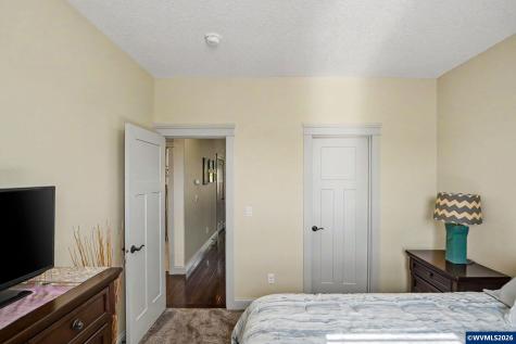 839 Sun Valley Avenue Silverton OR 97381