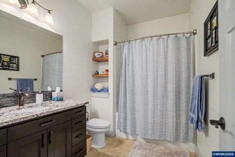 839 Sun Valley Avenue Silverton OR 97381