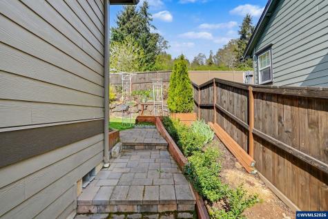 839 Sun Valley Avenue Silverton OR 97381