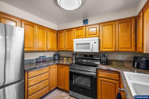 3965 48th Avenue NE Salem OR 97305