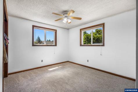 3965 48th Avenue NE Salem OR 97305