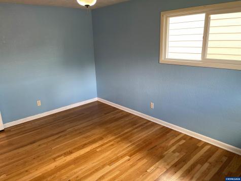 1175 Donna Avenue NE Salem OR 97301