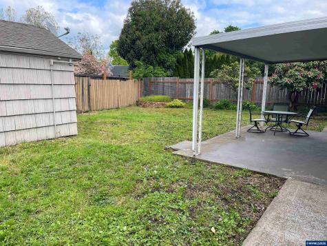 1175 Donna Avenue NE Salem OR 97301
