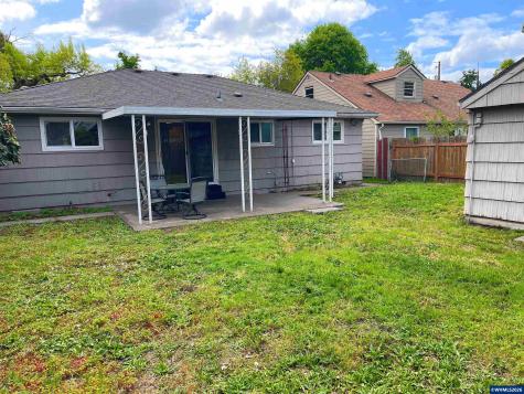 1175 Donna Avenue NE Salem OR 97301