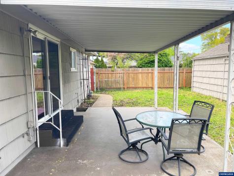 1175 Donna Avenue NE Salem OR 97301
