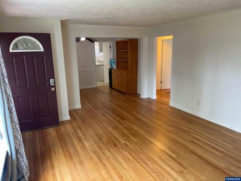 1175 Donna Avenue NE Salem OR 97301