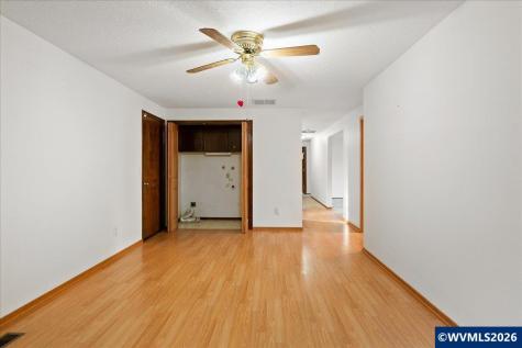 997 Julie Street N Keizer OR 97303