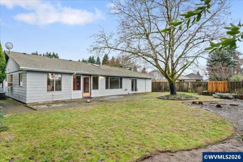 997 Julie Street N Keizer OR 97303