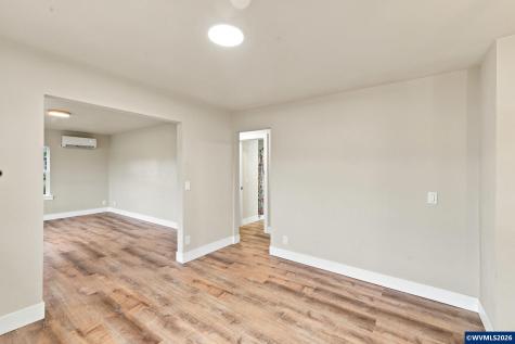 211 Sherman Street Amity OR 97101