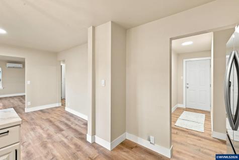 211 Sherman Street Amity OR 97101