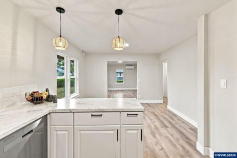 211 Sherman Street Amity OR 97101